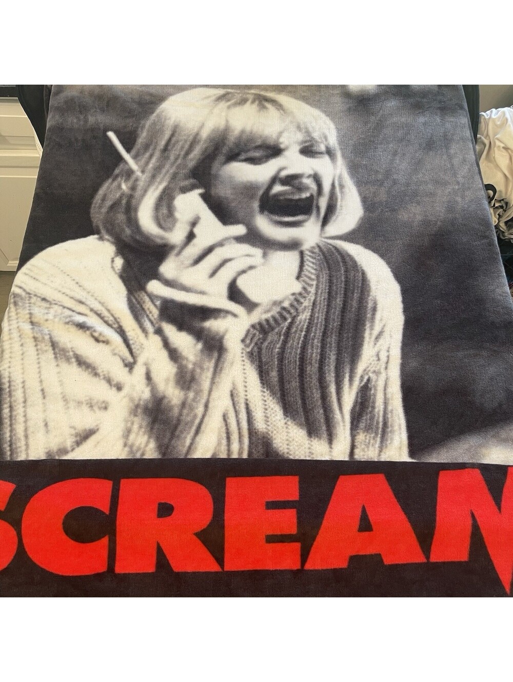 Scream DREW BARRYMORE Soft Throw Blanket Opening Scene 45” X 60”